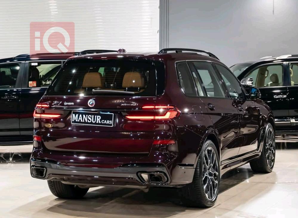 BMW X7